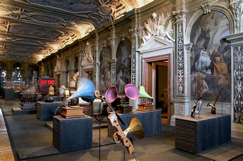 mostra alla fondazione prada|prada foundation venice.